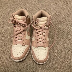 Nike Midtop Pink Dunks MINT